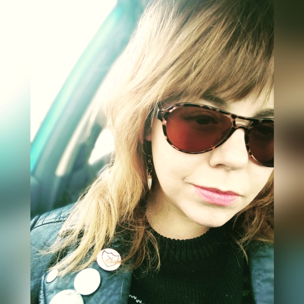 Meet your Posher, Chrissy